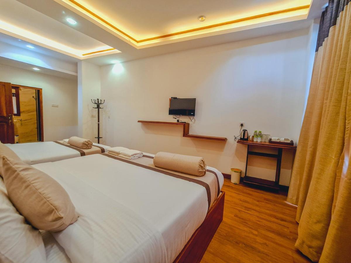 Top Rich Hotel Nuwara Eliya Bagian luar foto
